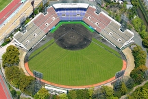 わかさスタジアム京都が排水設備から芝草までグラウンドを全面リニューアル