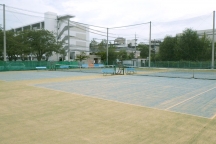 報徳学園中学校・高等学校テニスコート2面を人工芝張替改修