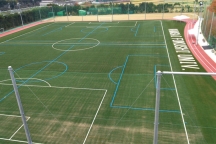 関西福祉大学は人工芝サッカー場の新設に伴いグラウンドを全天候型化